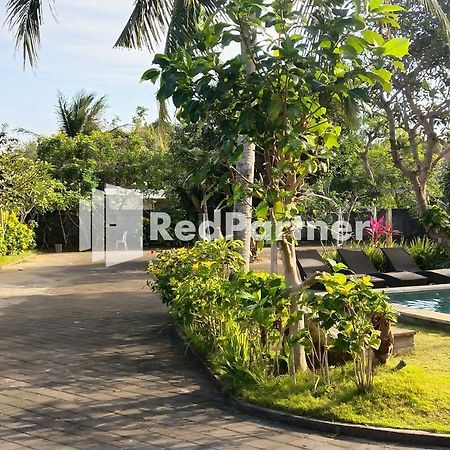 Pondok Sentana Guest House At Jalan Raya Uluwatu Redpartner Ungasan Екстериор снимка